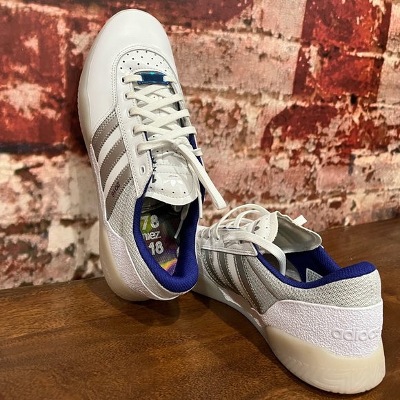 BRAND NEW ADIDAS X ZUMIEIZ 50 YEAR ANNIVERSARY ( EXCLUSIVE.) - Picture 2 of 9